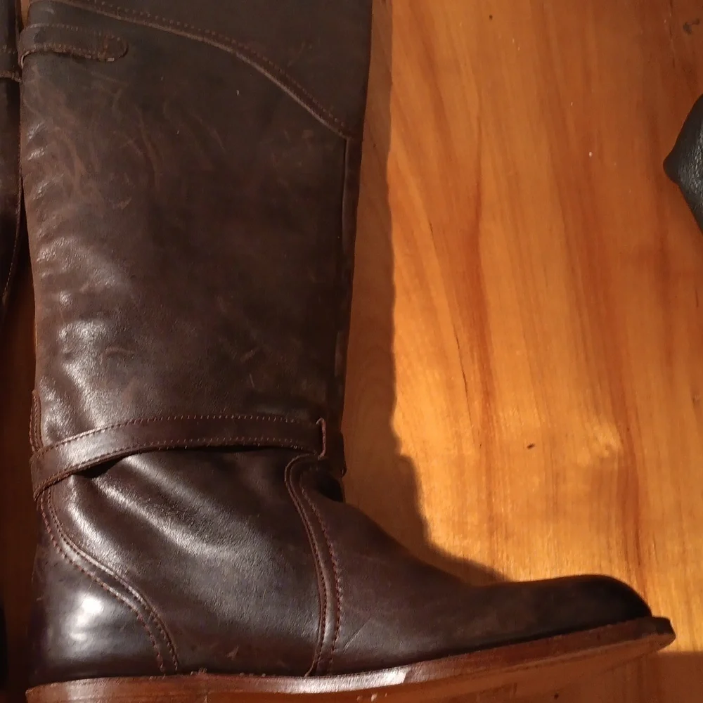 Frye Elegant Brown Leather Knee-High Boots Size 6.5